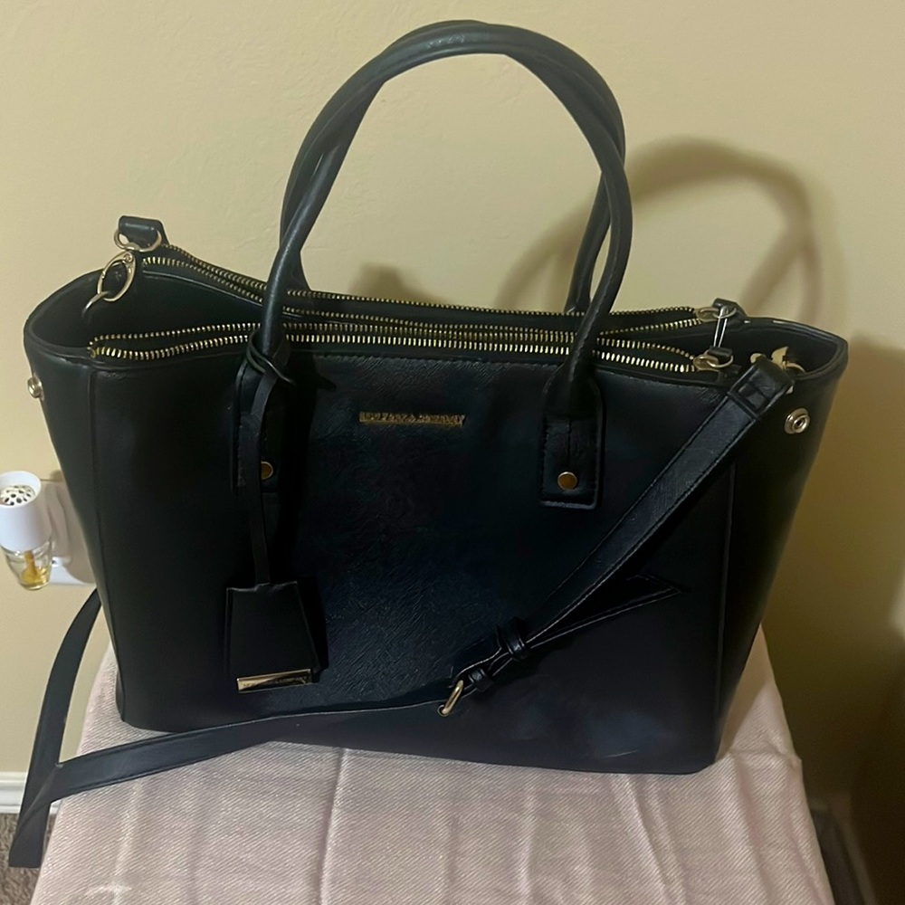 New York & Co black purse